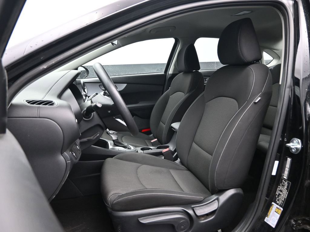 Used 2024 Kia Forte LXS image 24