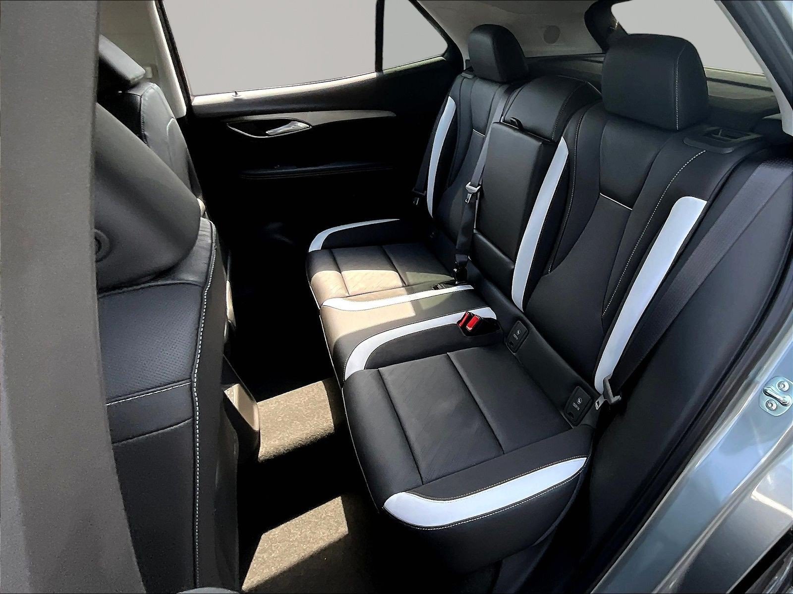 New 2026 Buick Envision Sport Touring AWD/4WD image 17