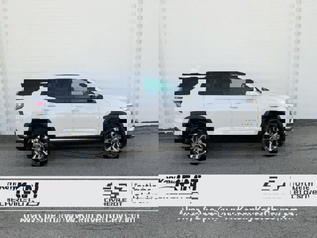 Certified 2025 Chevrolet Equinox LT image 3