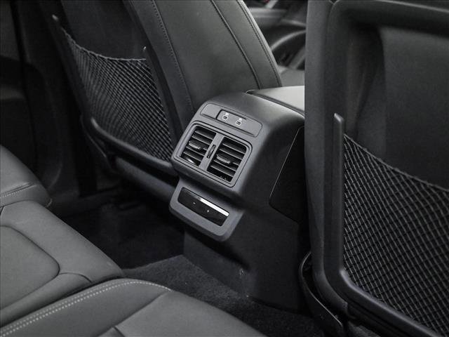 Certified 2025 Audi Q5 Premium w/ Convenience Package image 18