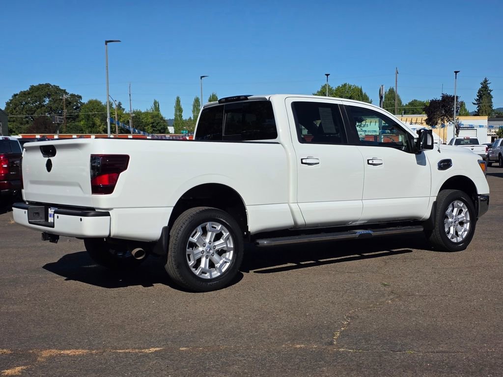Used 2019 Nissan Titan SV w/ SV Convenience Package image 33