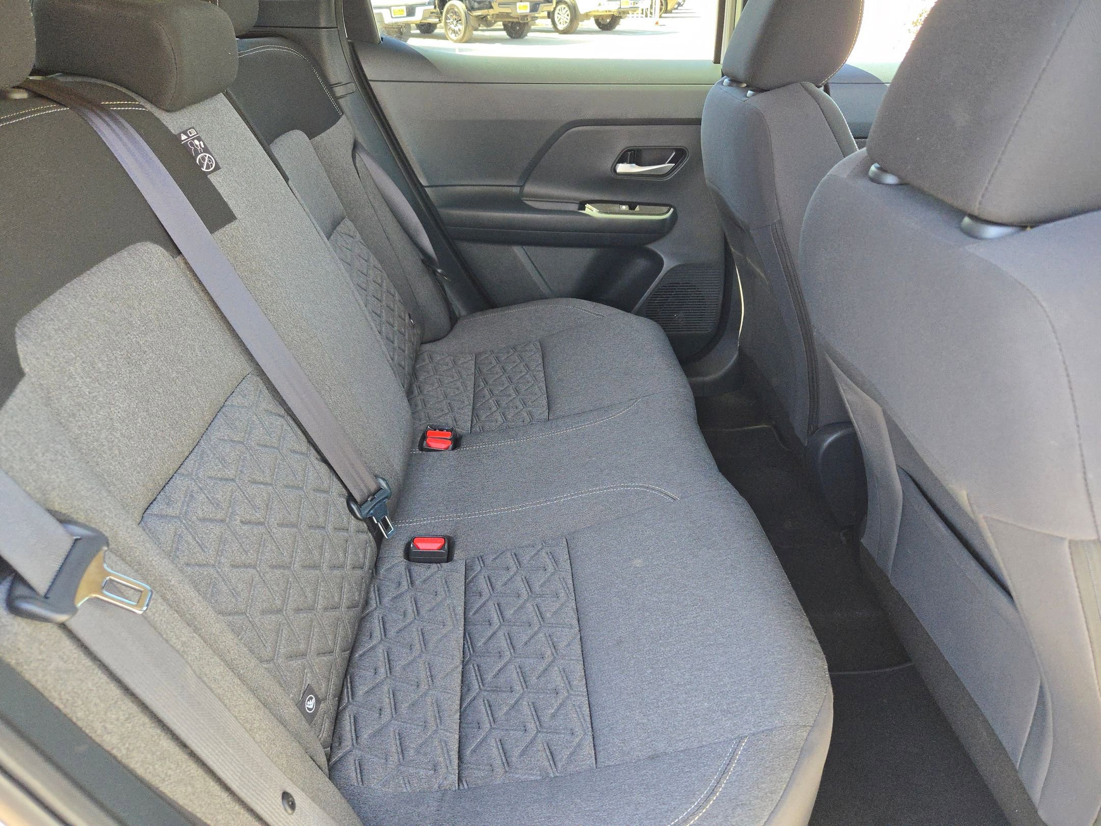 Certified 2025 Nissan Kicks SV w/ Interior Electronics Package image 24