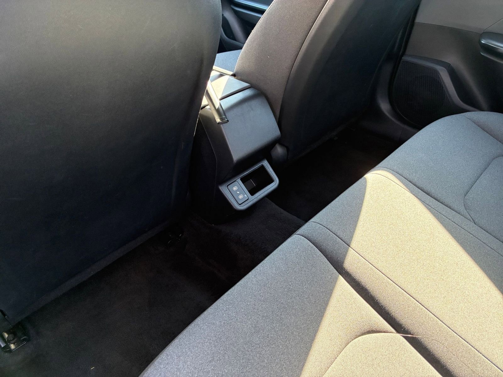 Used 2025 Kia K4 FWD image 25