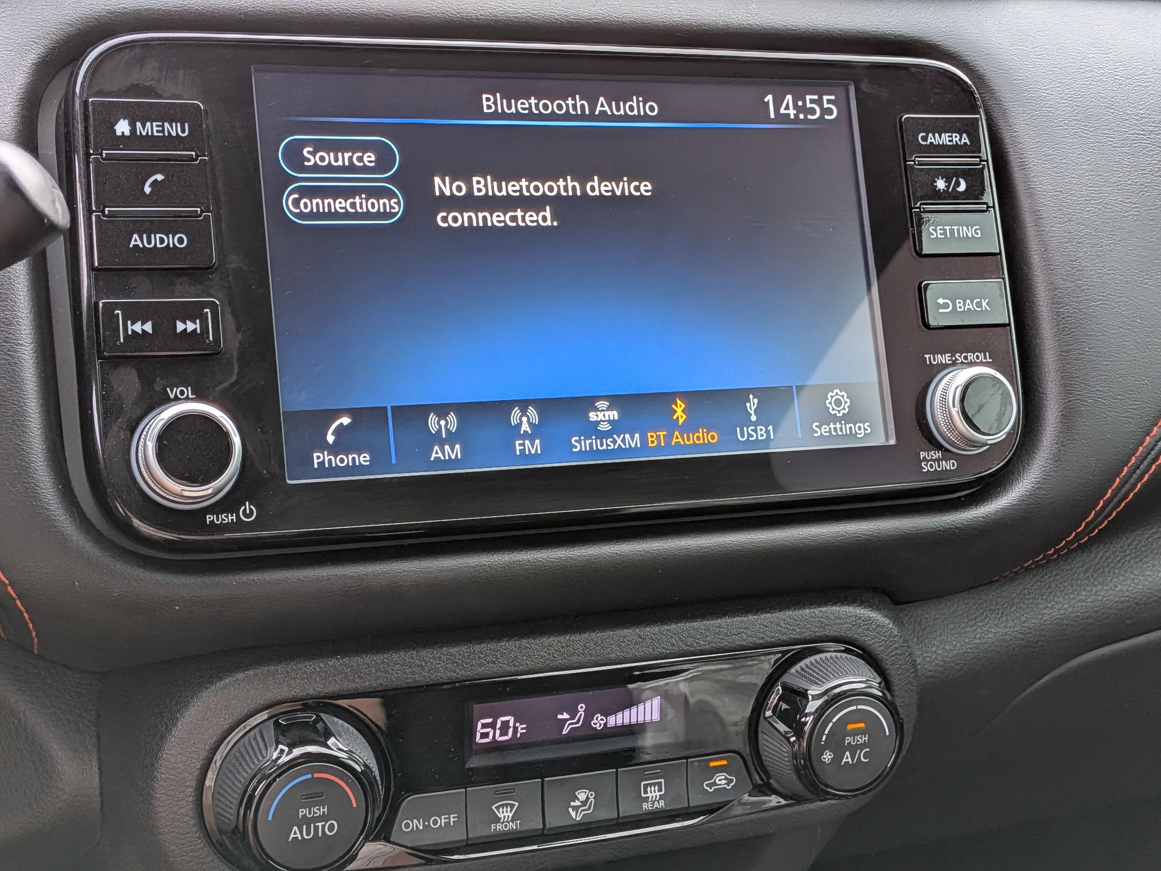 Used 2022 Nissan Kicks SR w/ Interior Electronics Package FWD image 31