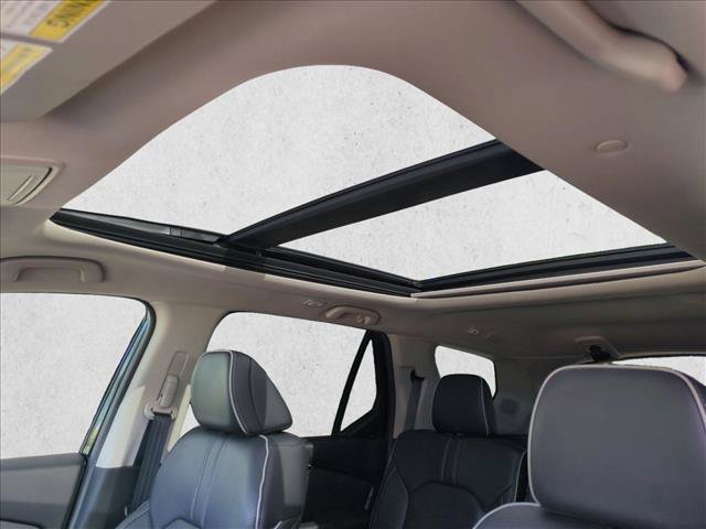 Certified 2025 Honda Pilot Elite image 16
