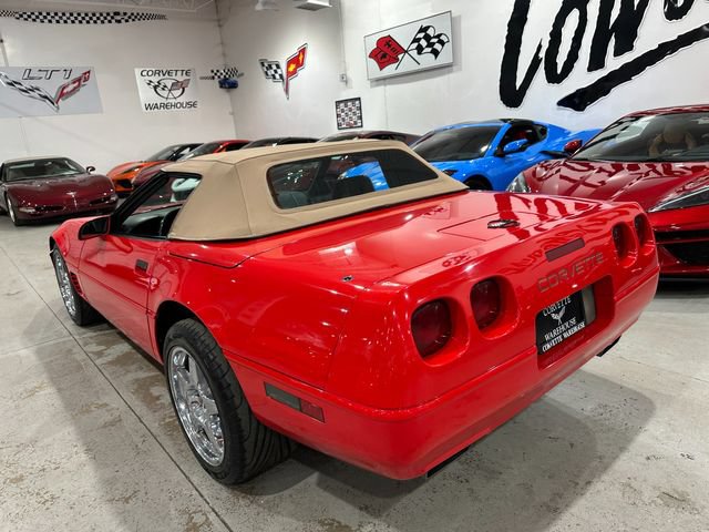 Used 1996 Chevrolet Corvette Convertible RWD image 3