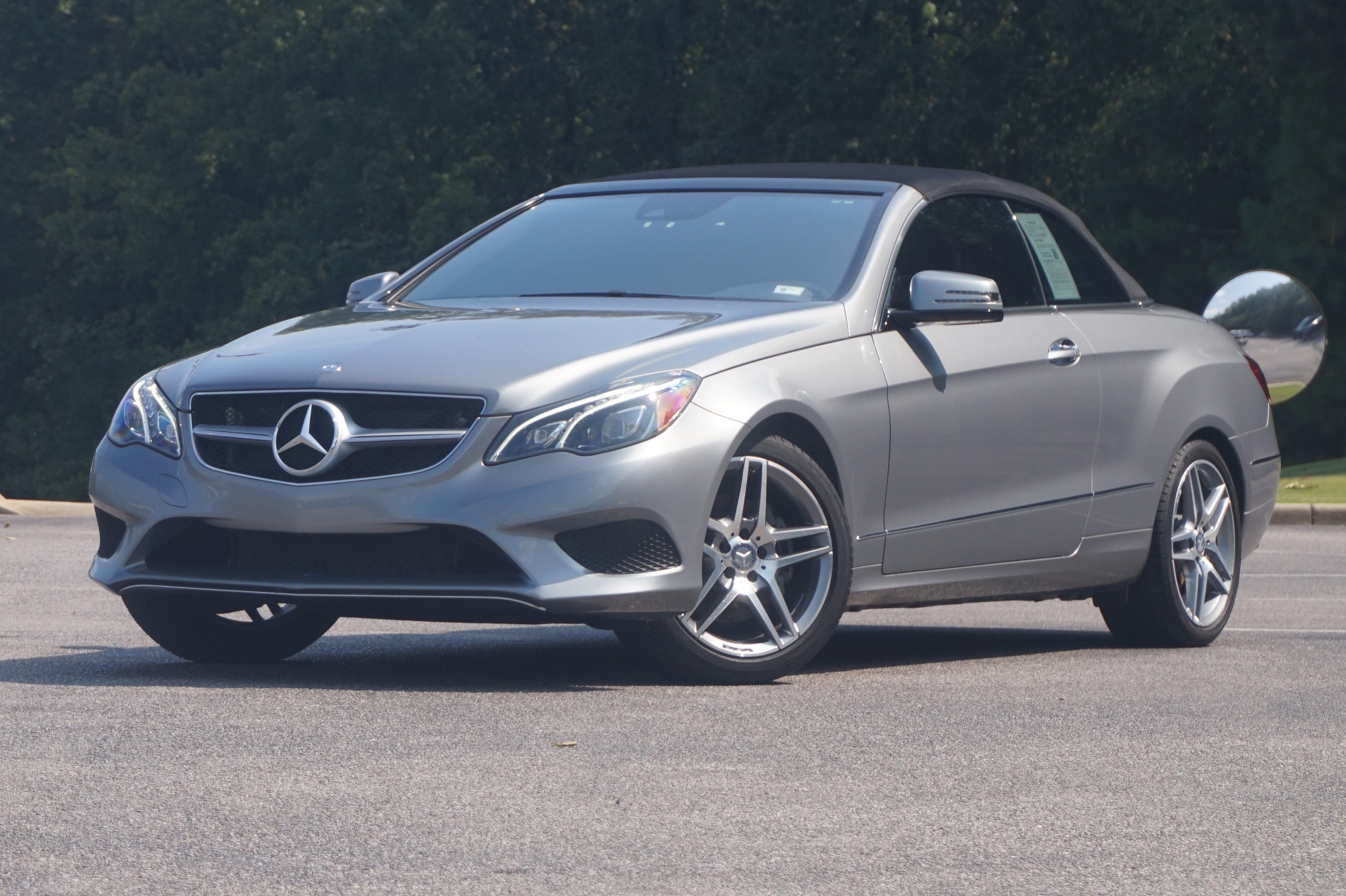 Used 2015 Mercedes-Benz E 400 Cabriolet image 4