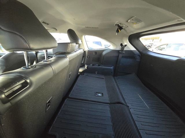 Used 2020 Toyota Highlander XLE image 24