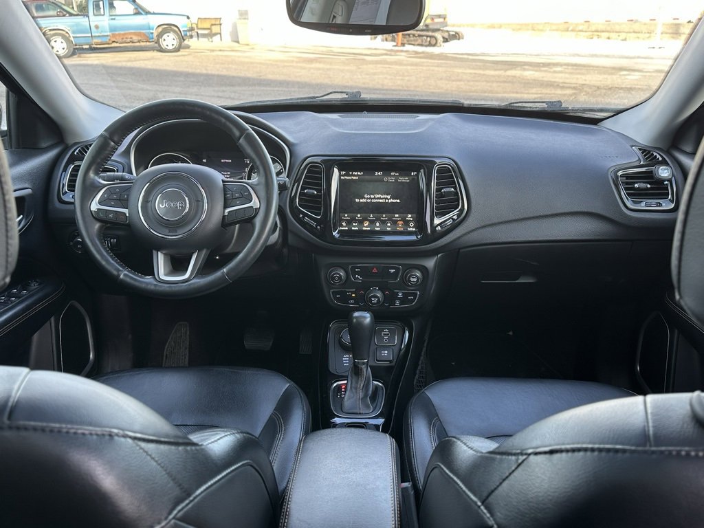 Used 2018 Jeep Compass Limited w/ Navigation Group image 19