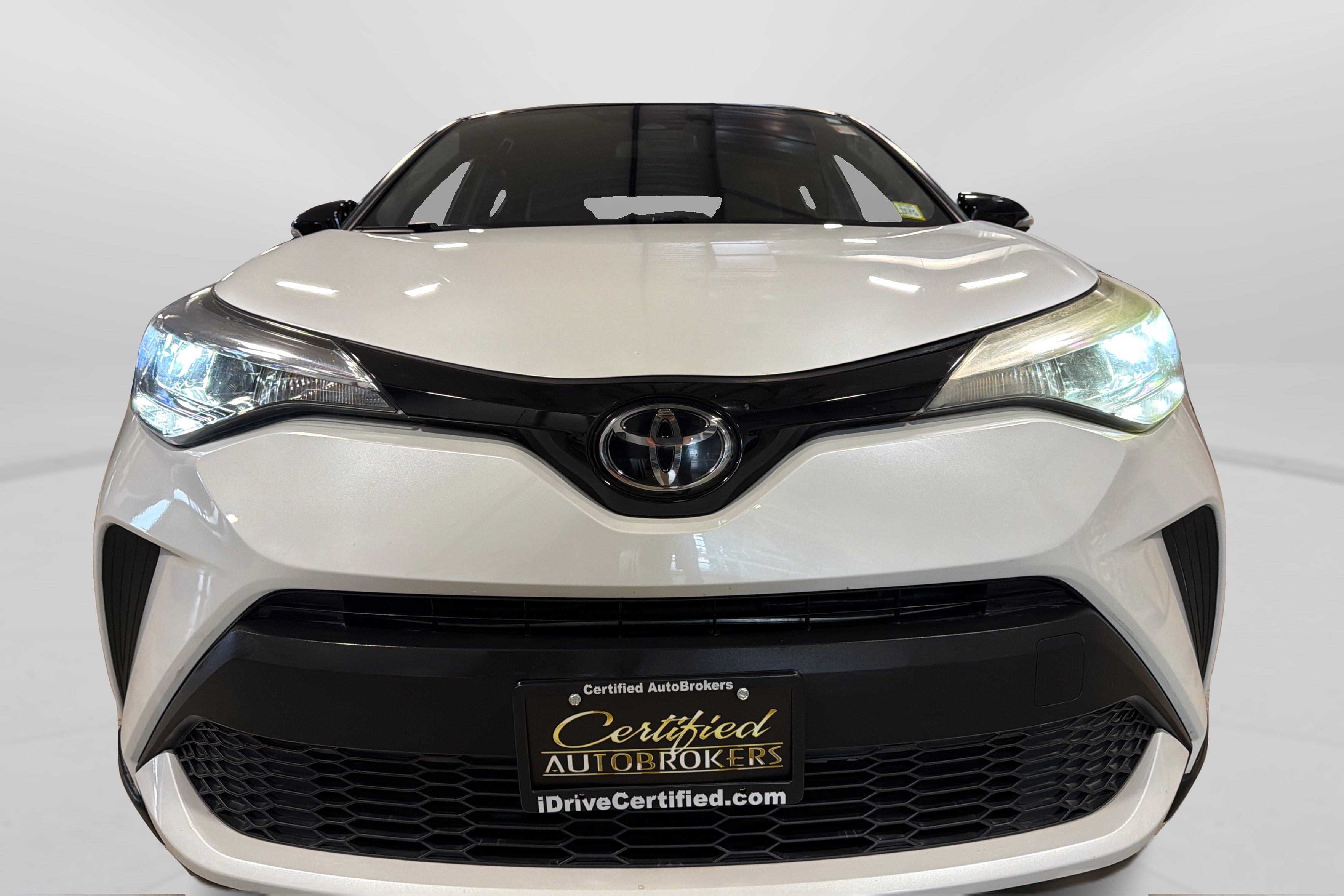 Used 2022 Toyota C-HR Nightshade FWD image 10