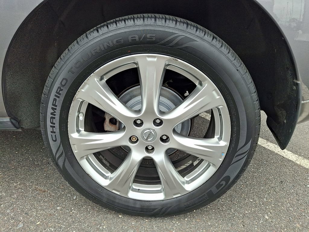 Used 2013 Nissan Murano LE w/ Platinum Pkg AWD/4WD image 12