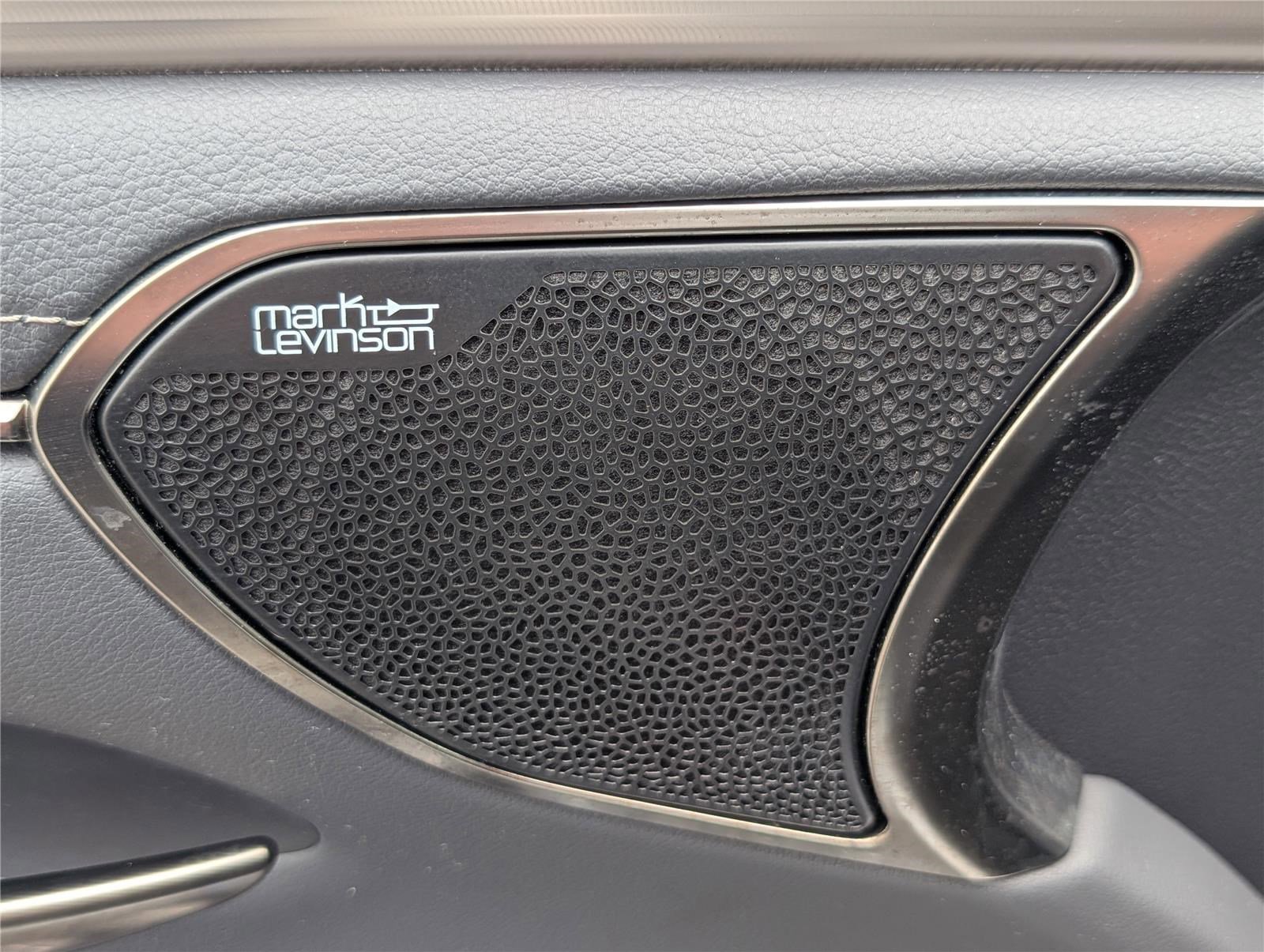 Used 2024 Lexus ES 300h F Sport image 22