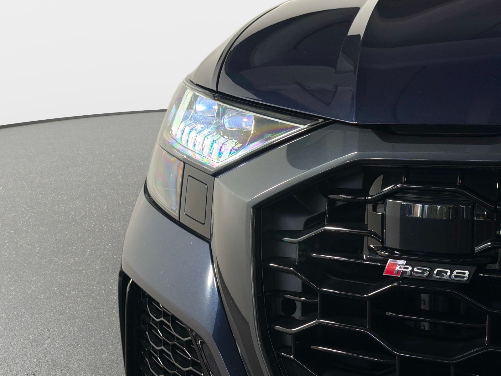 Used 2024 Audi RS Q8 AWD/4WD image 9