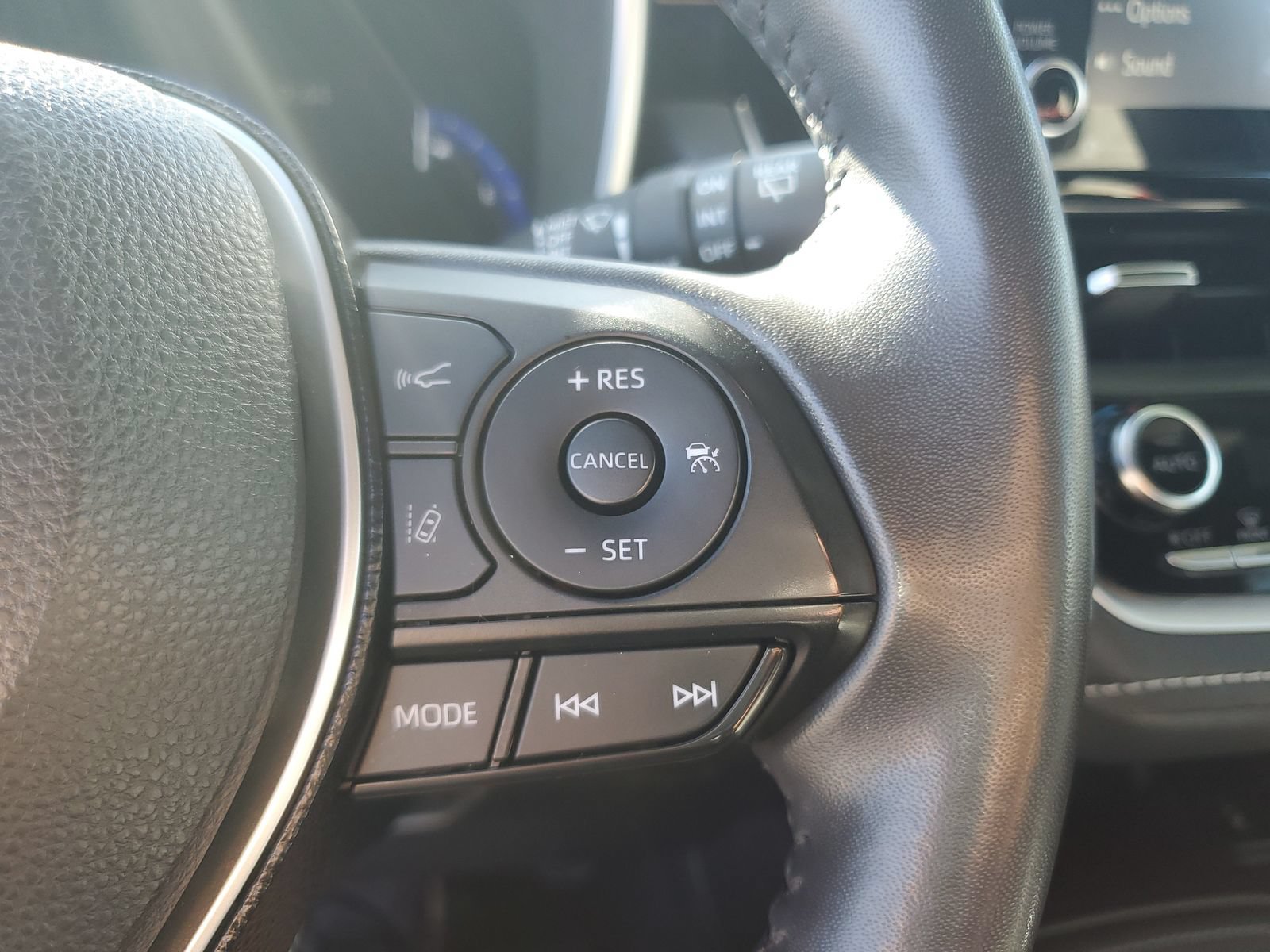 Used 2020 Toyota Corolla XSE FWD image 22