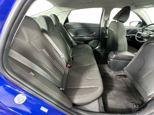 Used 2024 Hyundai Elantra SEL FWD image 27