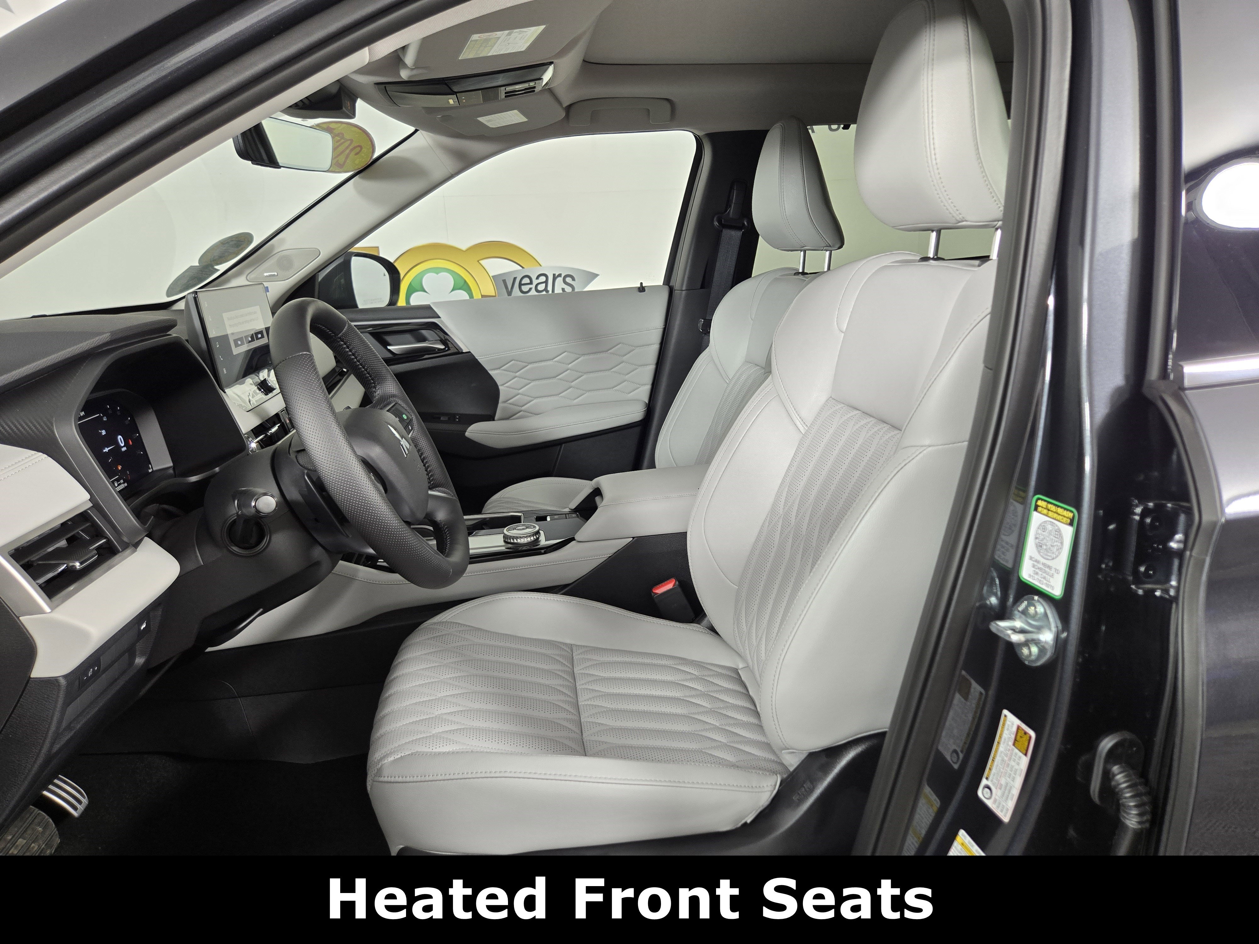 New 2025 Mitsubishi Outlander SEL image 10