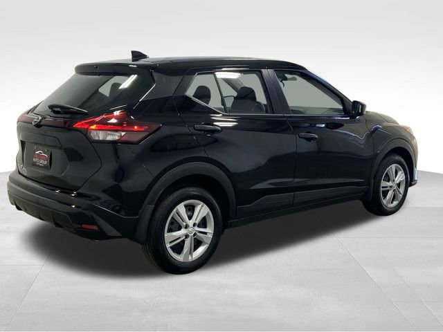 New 2025 Nissan Kicks Play S image 21