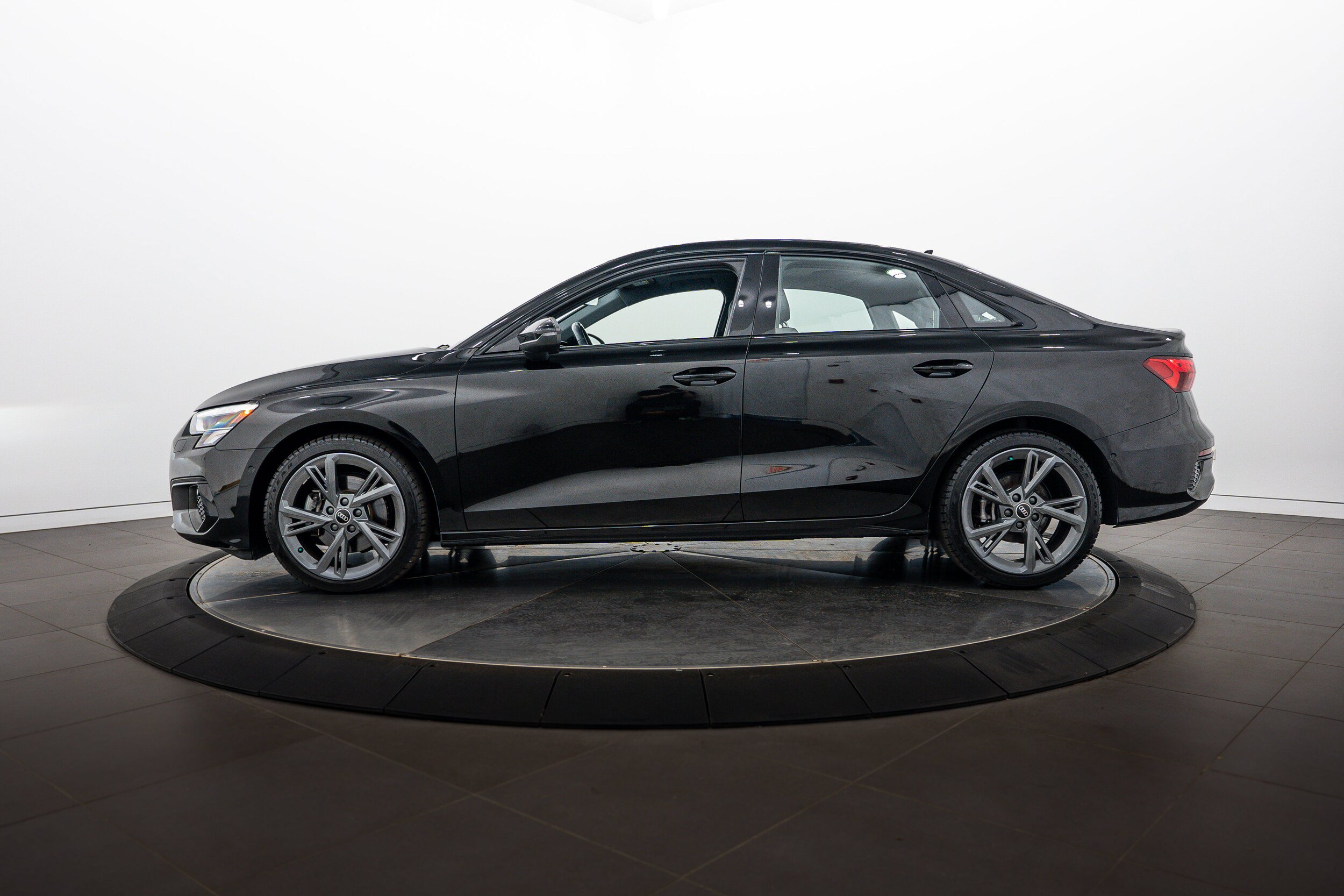 Certified 2024 Audi A3 2.0T Premium Plus w/ Premium Plus Package AWD/4WD image 7