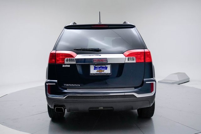 Used 2017 GMC Terrain SLE w/ Chrome Edition image 5