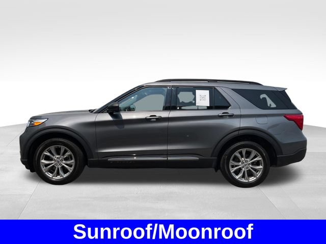Used 2024 Ford Explorer XLT w/ Equipment Group 202A AWD/4WD image 2