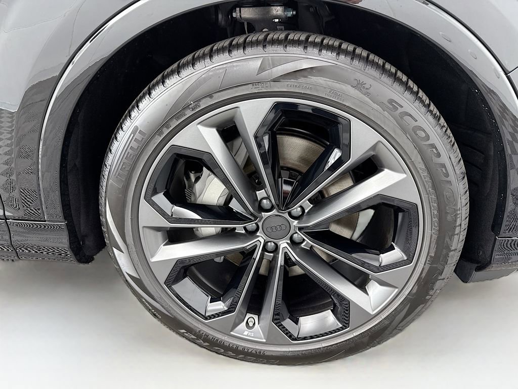 New 2026 Audi Q7 3.0T Premium Plus image 33