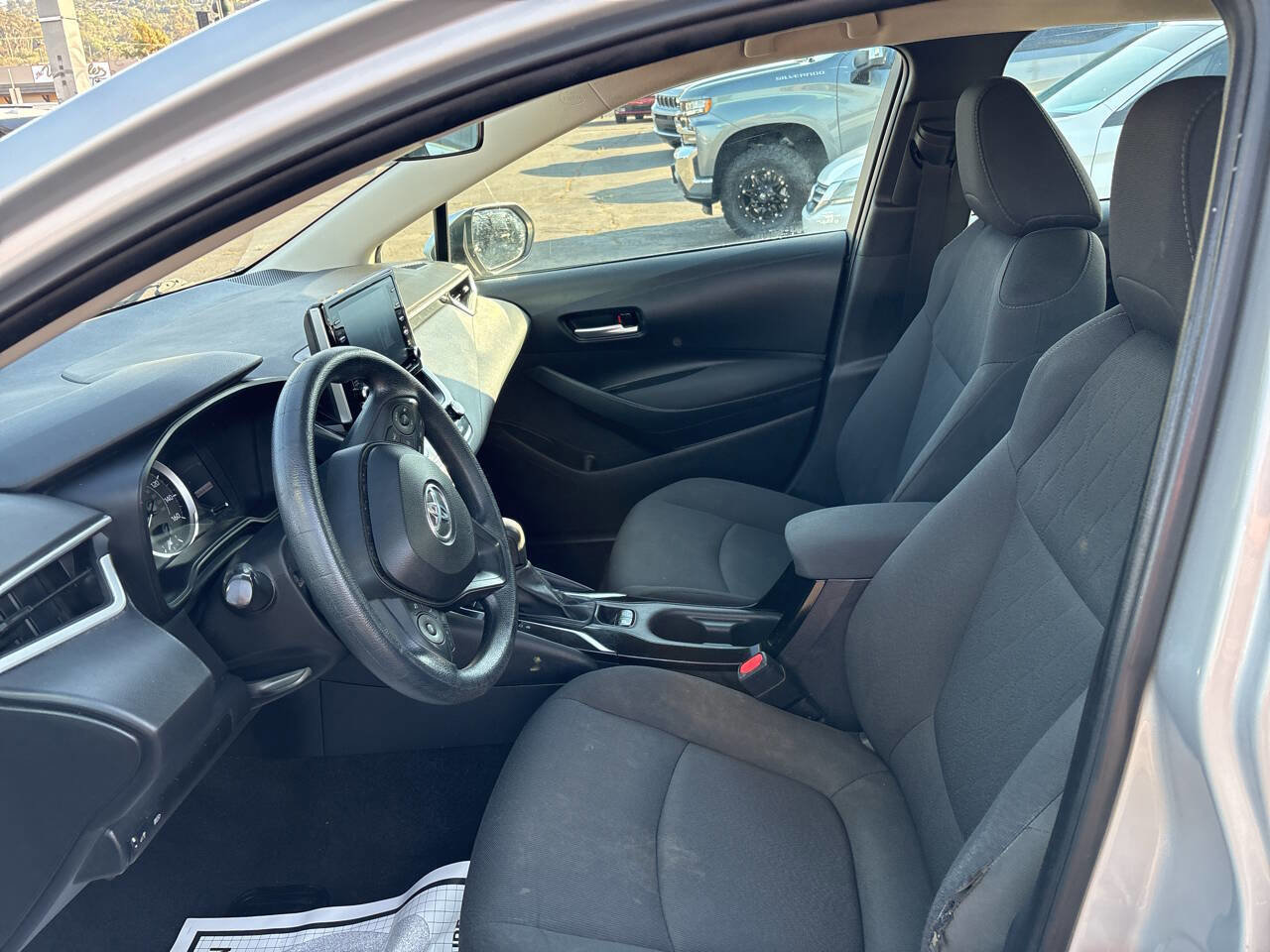 Used 2021 Toyota Corolla LE image 13