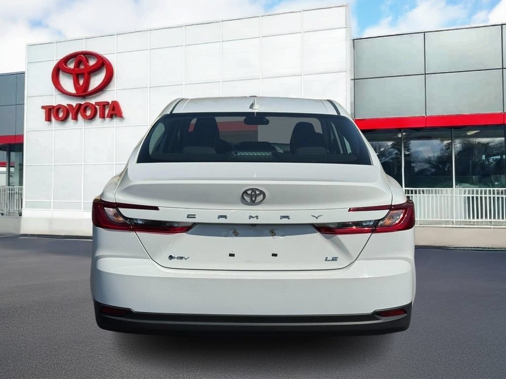 Certified 2025 Toyota Camry LE FWD image 5