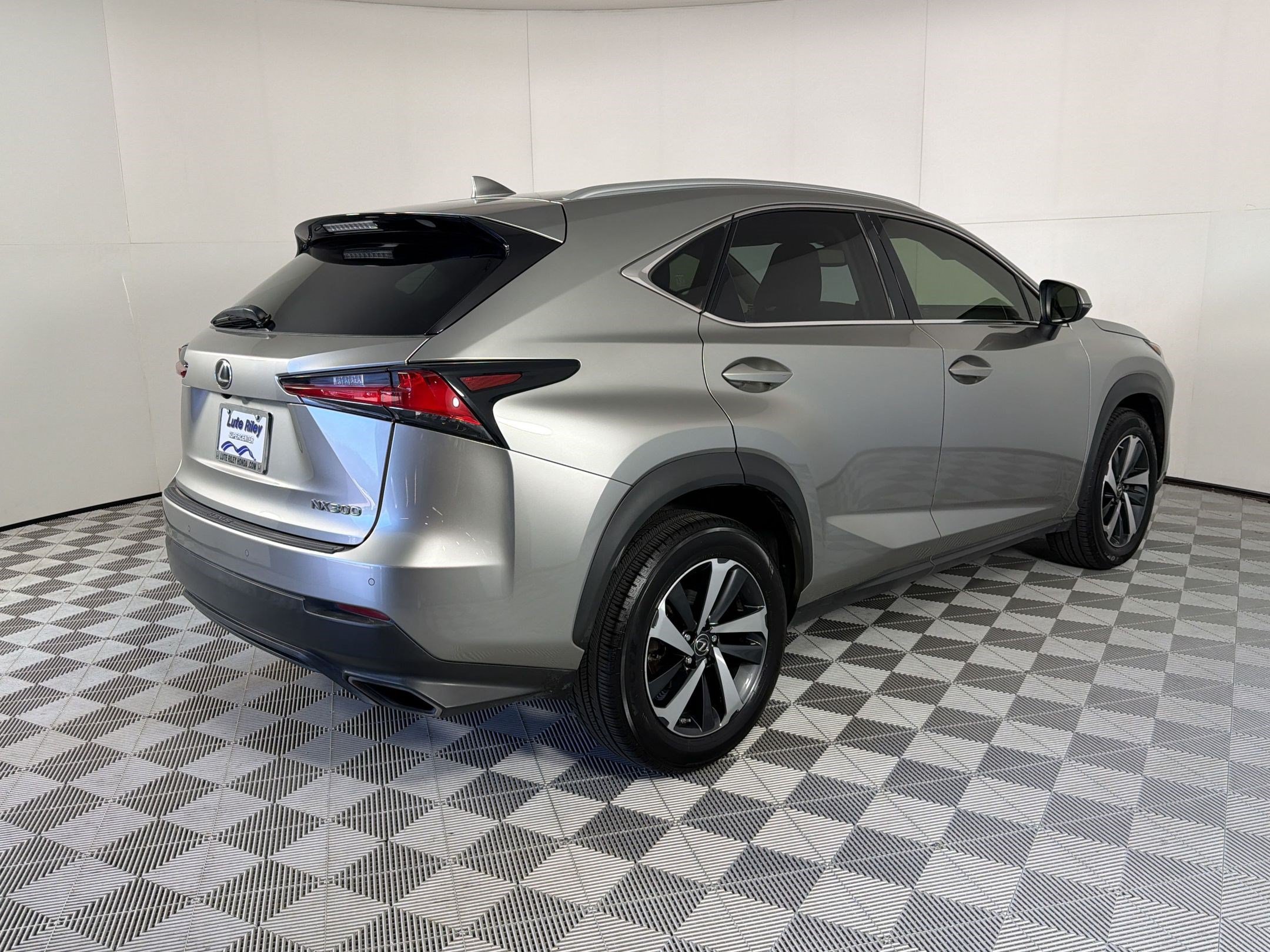 Used 2020 Lexus NX 300 FWD w/ Premium Package image 9