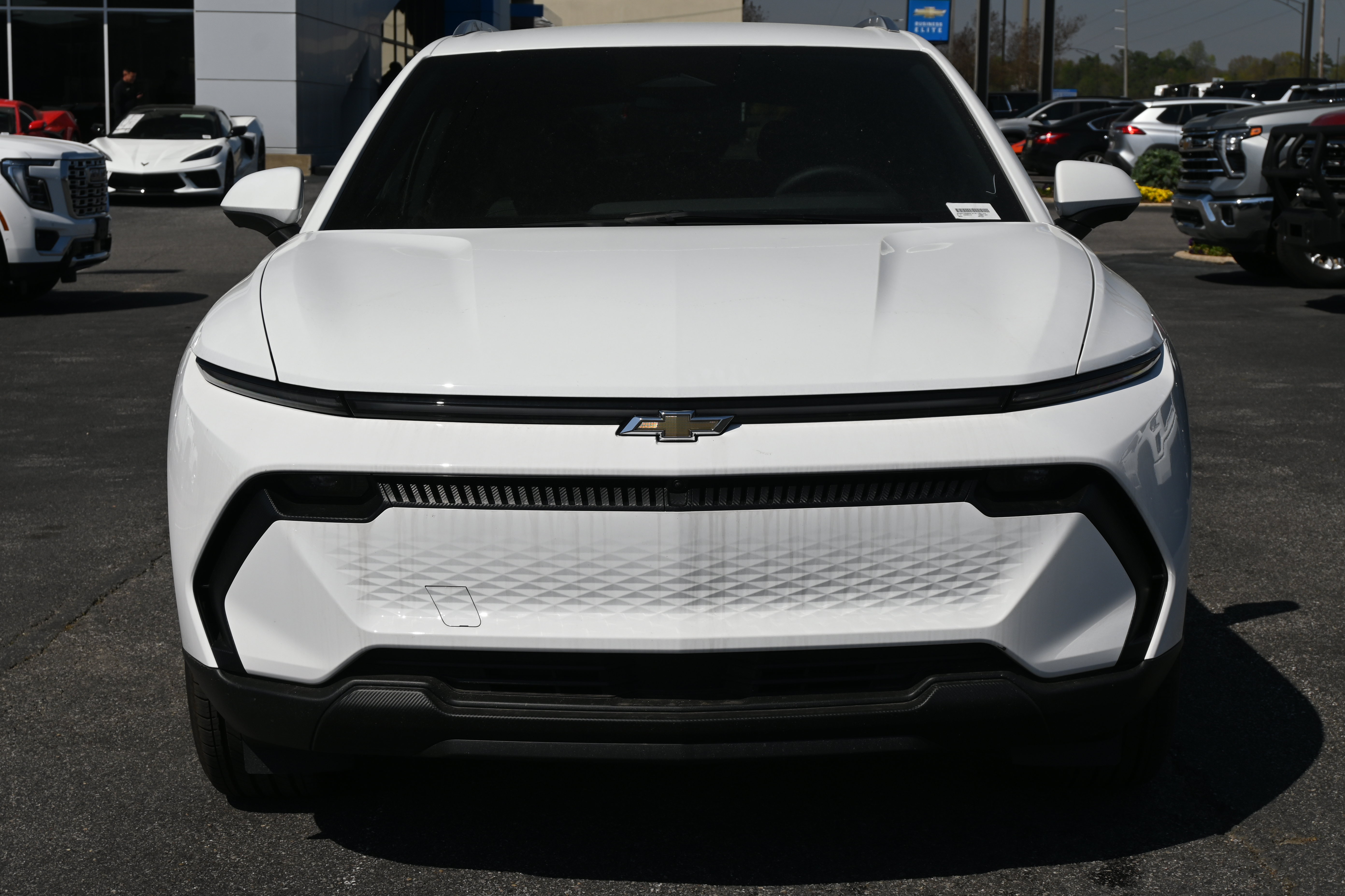New 2026 Chevrolet Equinox EV LT FWD image 3