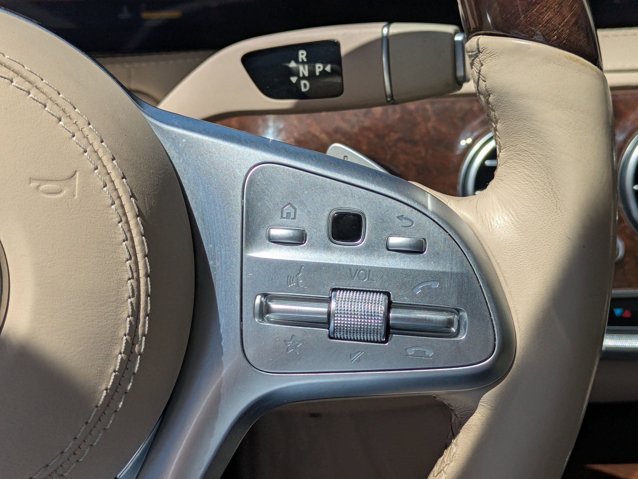 Used 2019 Mercedes-Benz S 560 4MATIC Sedan image 19