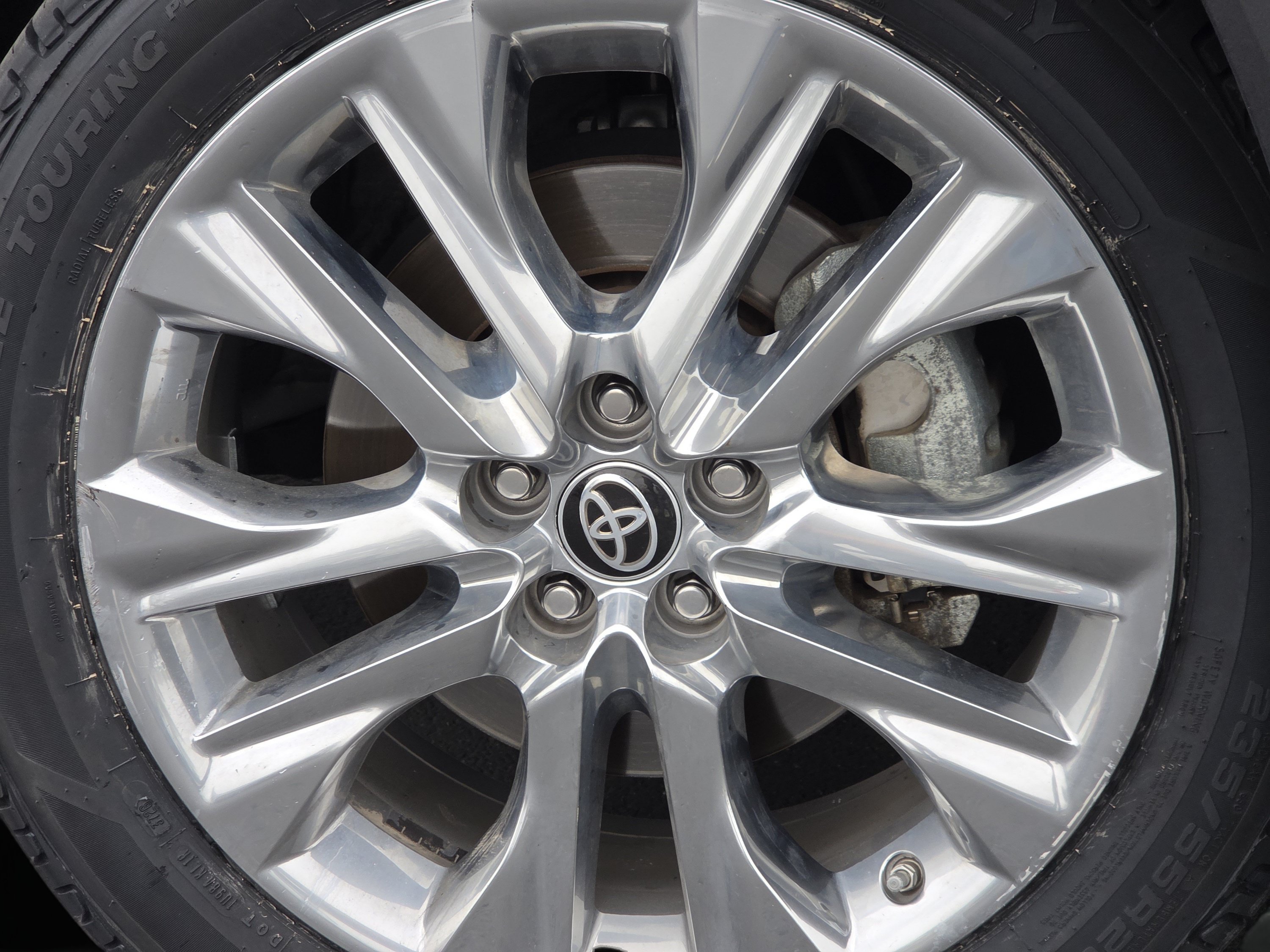 Used 2024 Toyota Highlander Limited AWD/4WD image 22