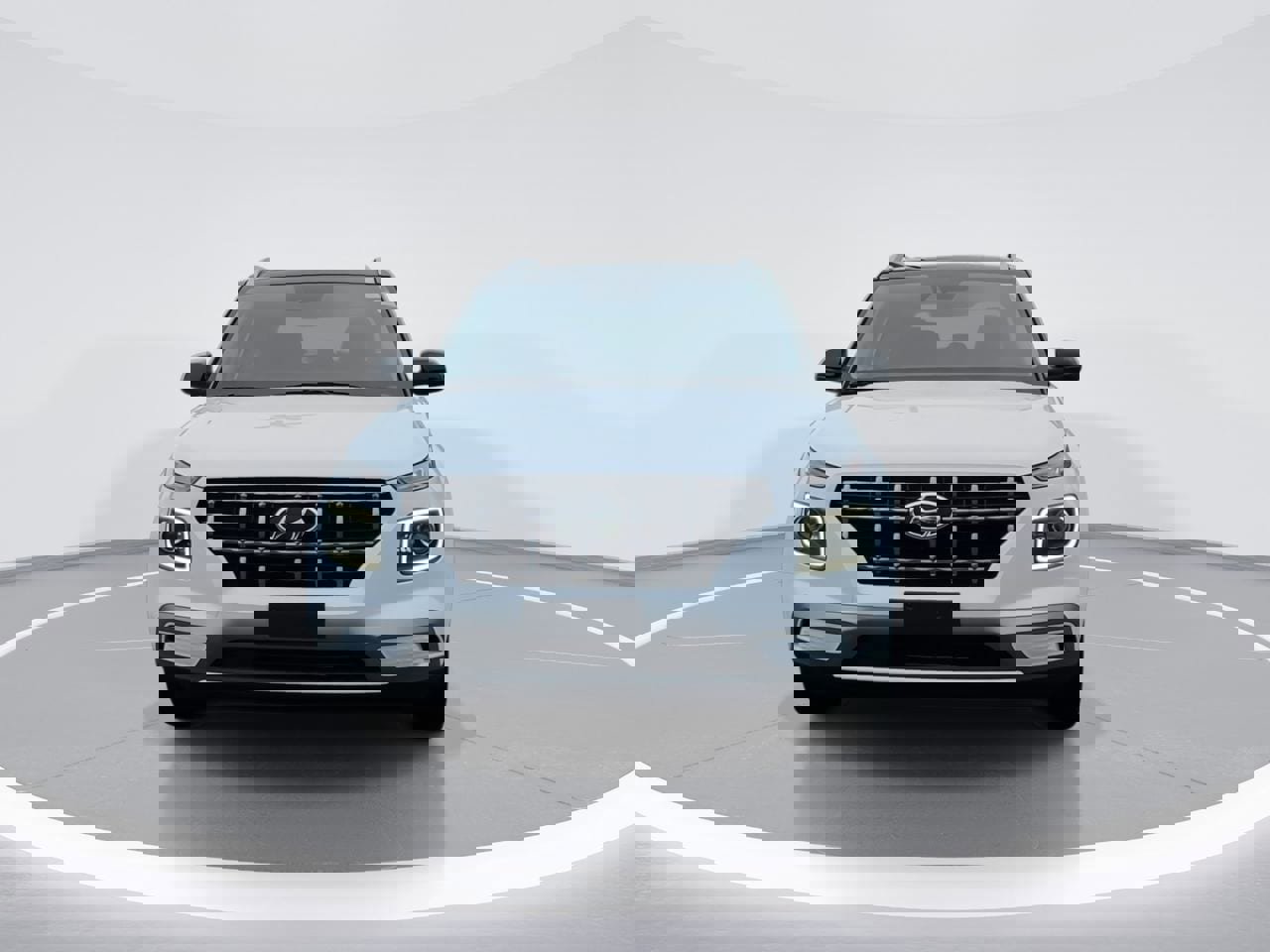 Used 2022 Hyundai Venue Limited image 2