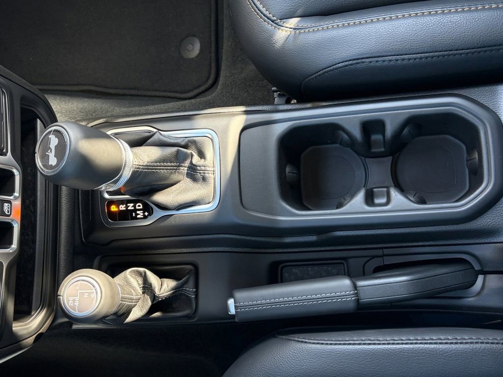 Used 2024 Jeep Wrangler Sahara w/ Technology Group image 19