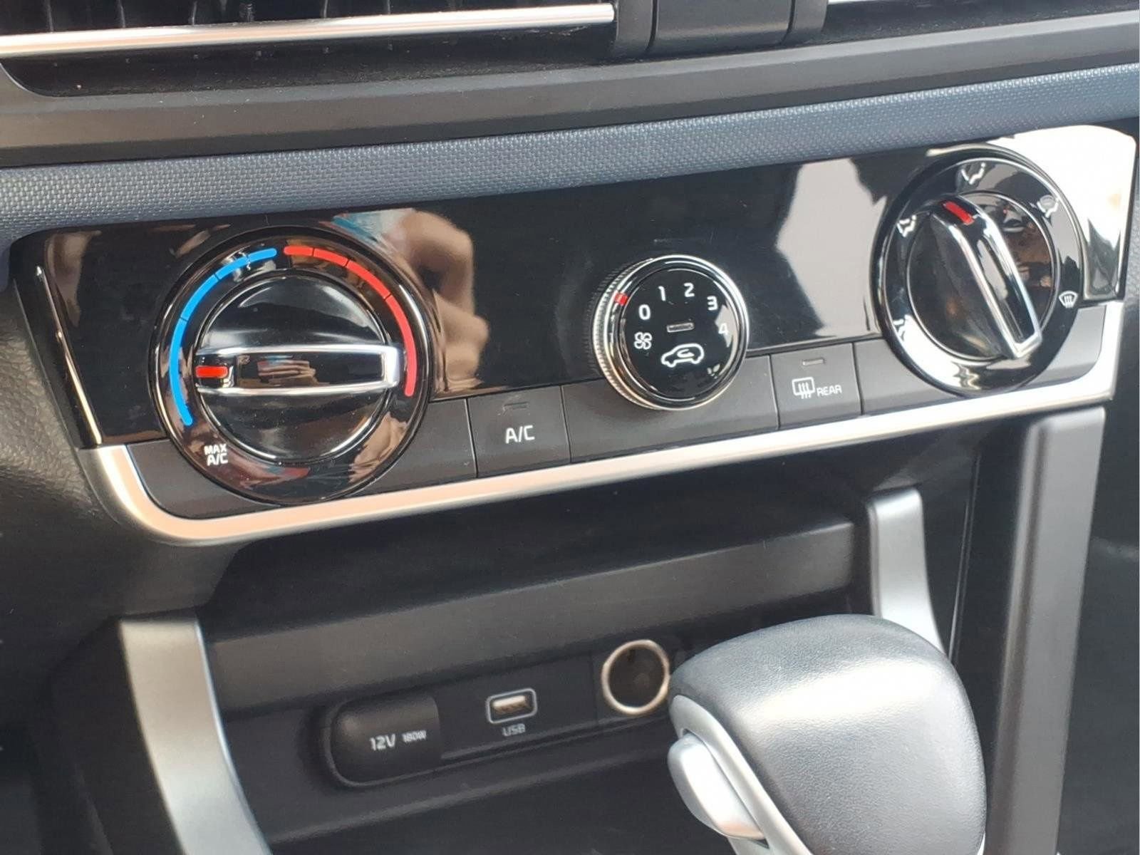 Used 2021 Kia Seltos S AWD/4WD image 9