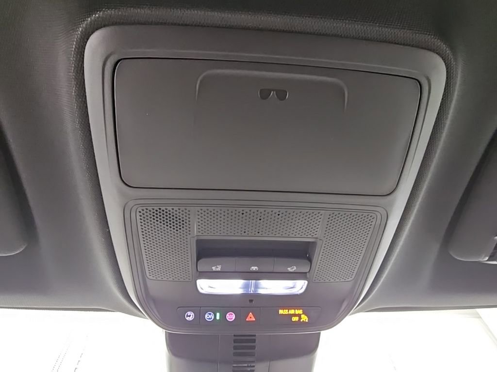New 2026 GMC Acadia Elevation w/ Black Edition FWD image 21