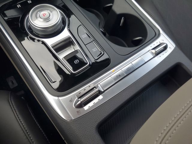 New 2026 Kia Carnival SX image 28