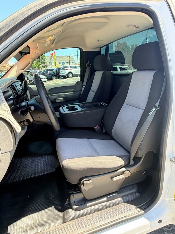Used 2008 GMC Sierra 2500 W/T RWD image 18