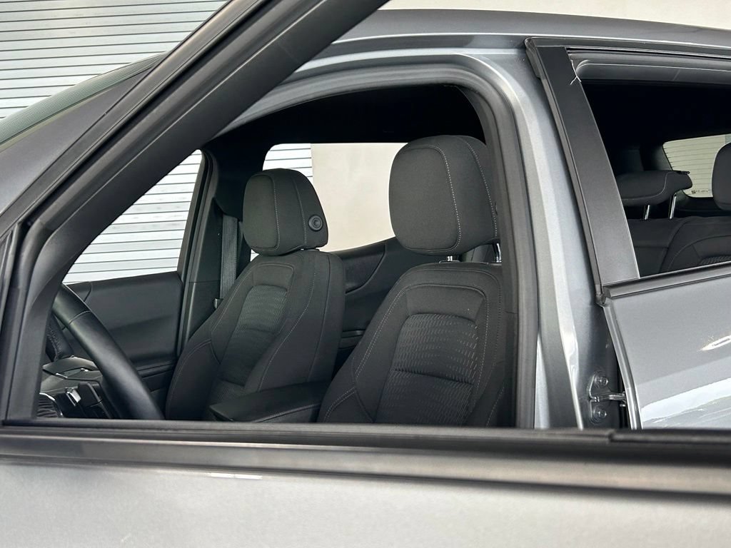 Used 2025 Chevrolet Equinox LT AWD/4WD image 14