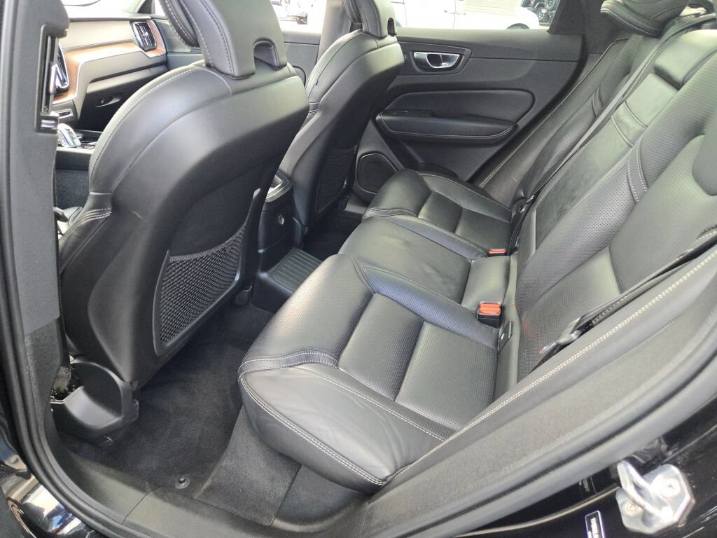 Used 2019 Volvo XC60 T8 Inscription AWD/4WD image 27