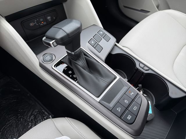 New 2026 Kia Sportage EX FWD image 15