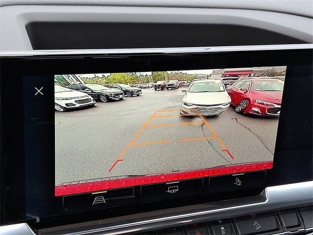 Used 2025 Chevrolet Silverado 1500 LT Trail Boss w/ Convenience Package II image 18