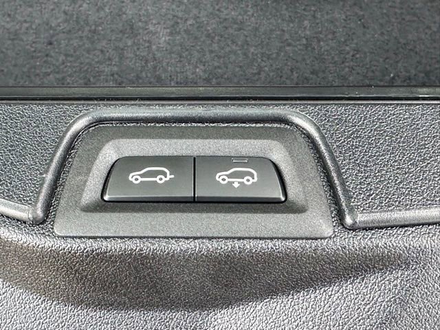 New 2026 BMW X5 xDrive50e w/ Executive Package image 36