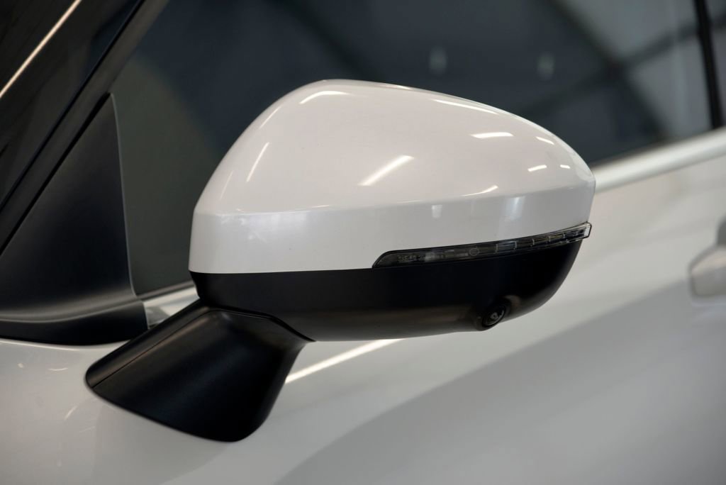 Used 2023 Mitsubishi Outlander SEL AWD/4WD image 12
