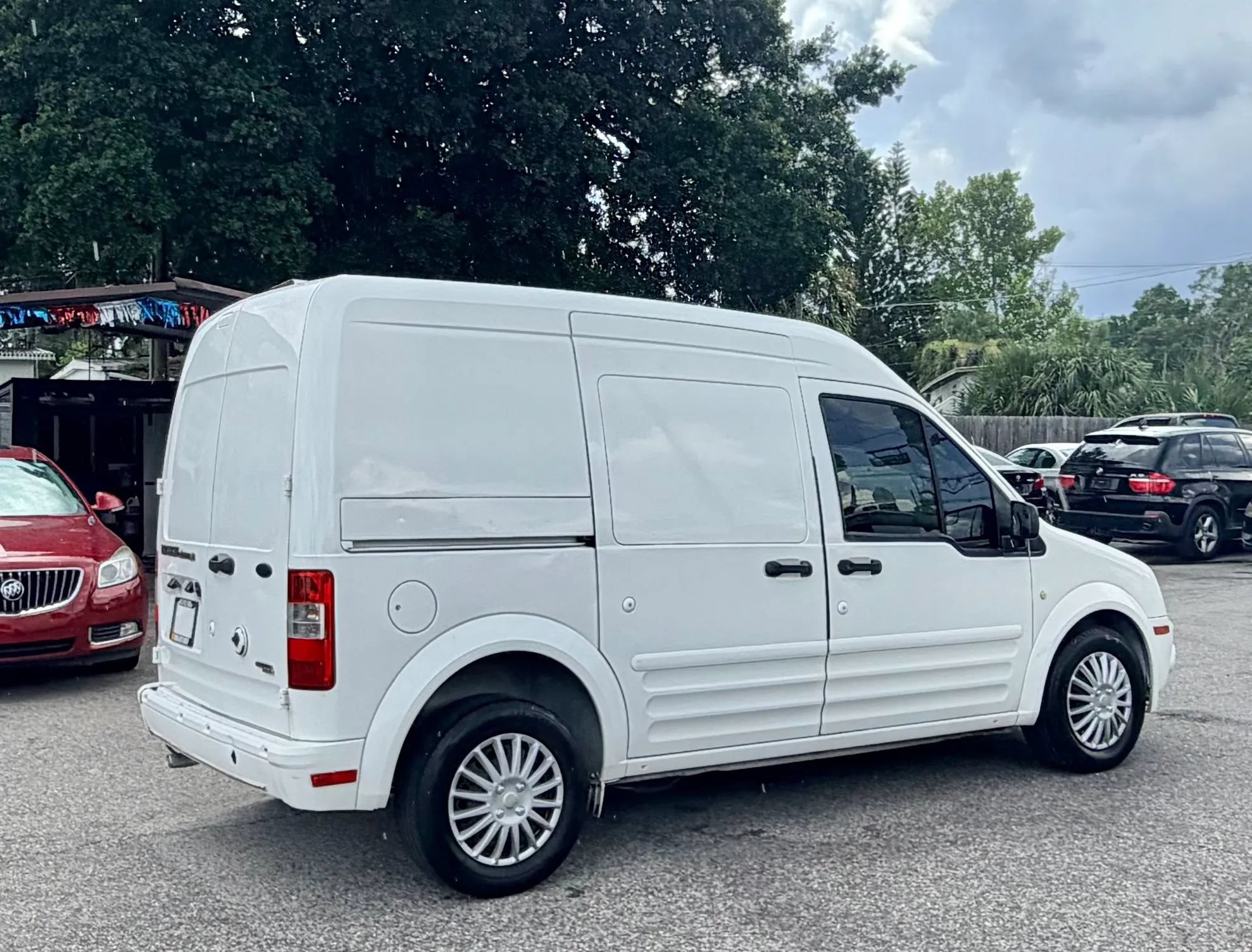 Used 2012 Ford Transit Connect XL FWD image 4