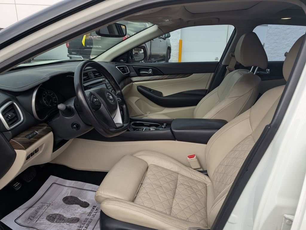 Used 2017 Nissan Maxima Platinum image 13