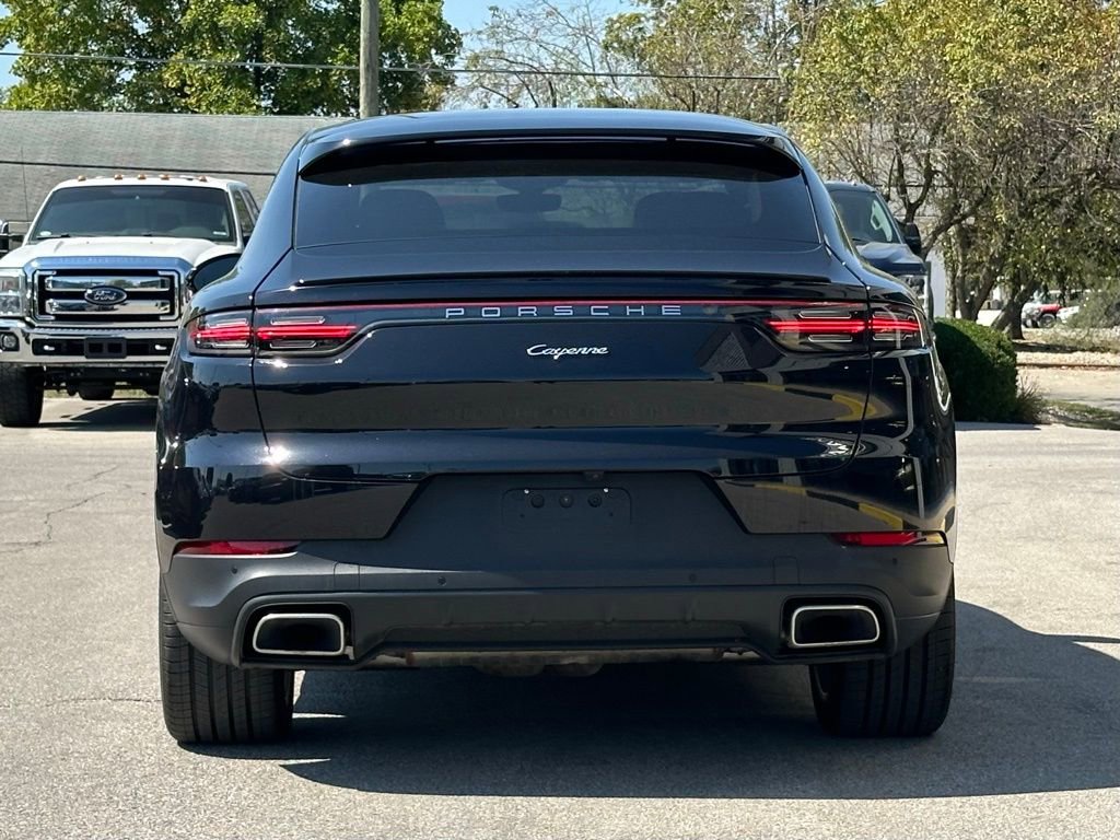Used 2022 Porsche Cayenne E-Hybrid Coupe image 11