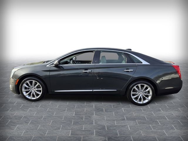 Used 2015 Cadillac XTS Luxury w/ Driver Awareness Package image 4
