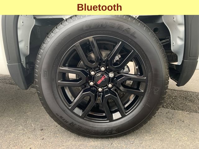 Used 2025 GMC Sierra 1500 Pro w/ Graphite Edition AWD/4WD image 9