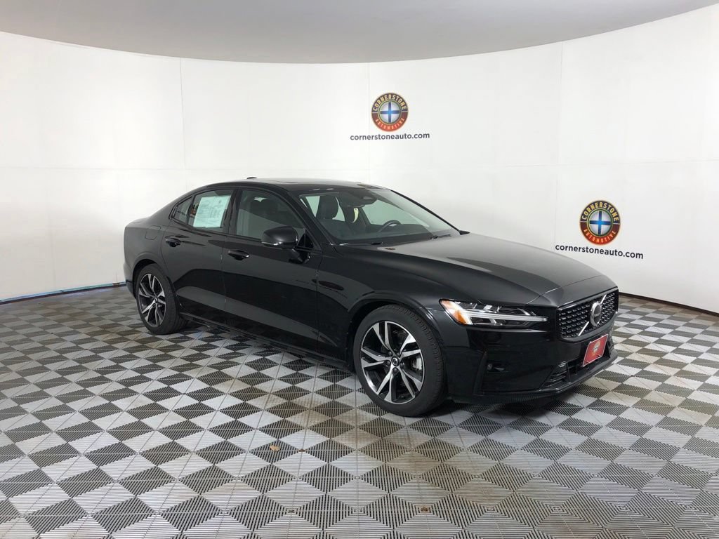 Used 2023 Volvo S60 B5 Core AWD/4WD image 15