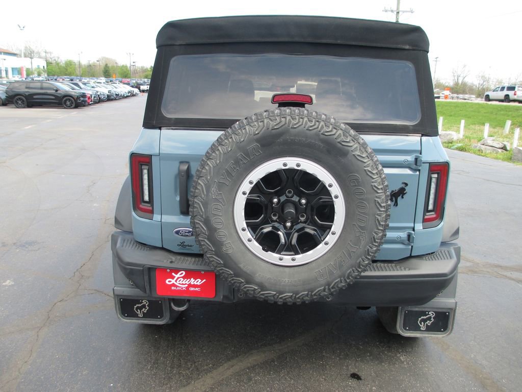 Used 2022 Ford Bronco Black Diamond w/ Sasquatch Package image 6